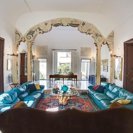 Massa House Bed & Breakfast Lecce Bagian luar foto