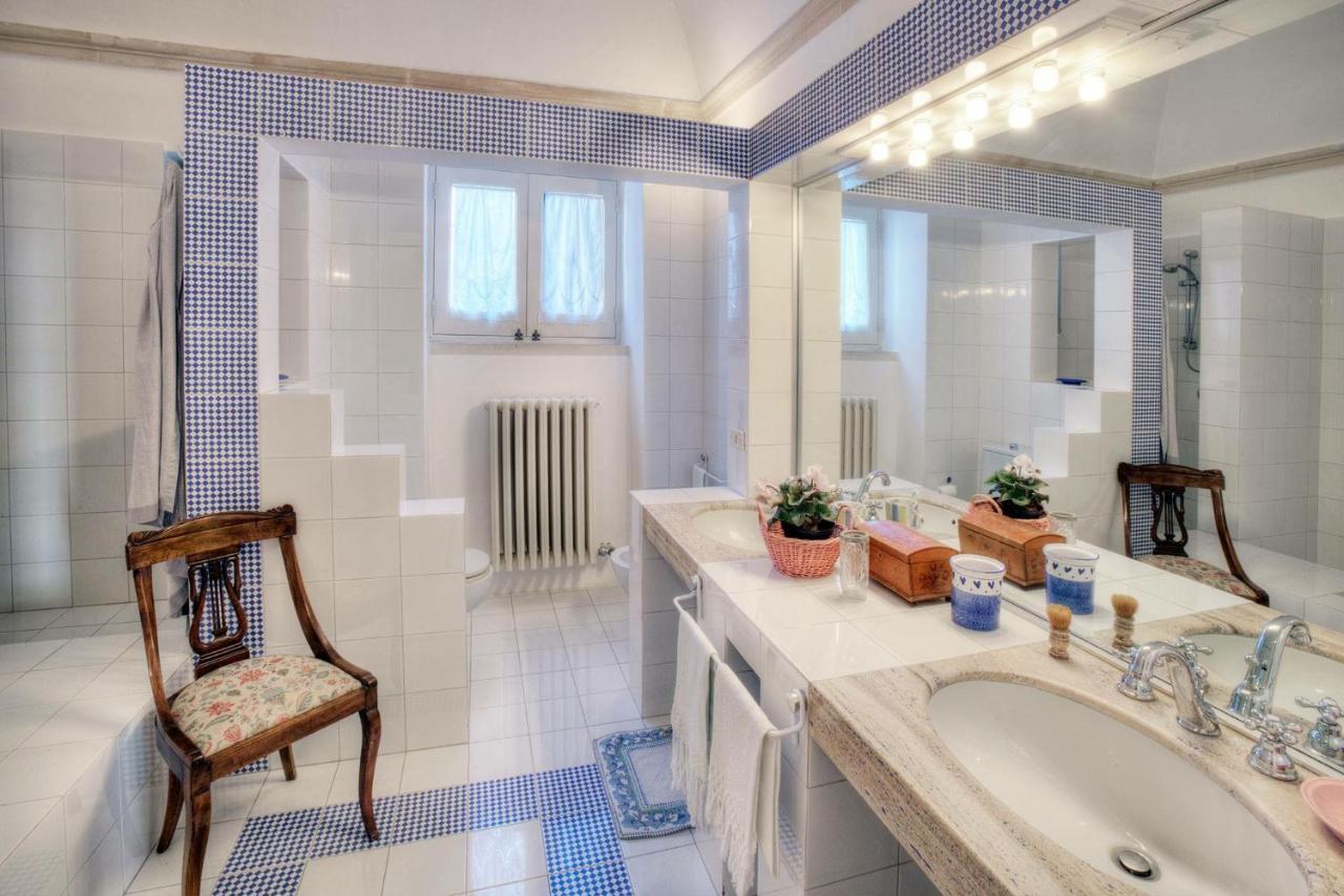 Massa House Bed & Breakfast Lecce Bagian luar foto