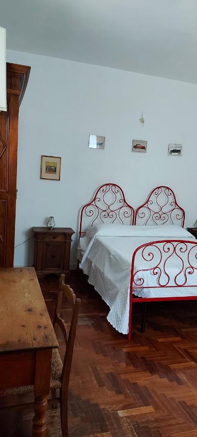 Massa House Bed & Breakfast Lecce Bagian luar foto