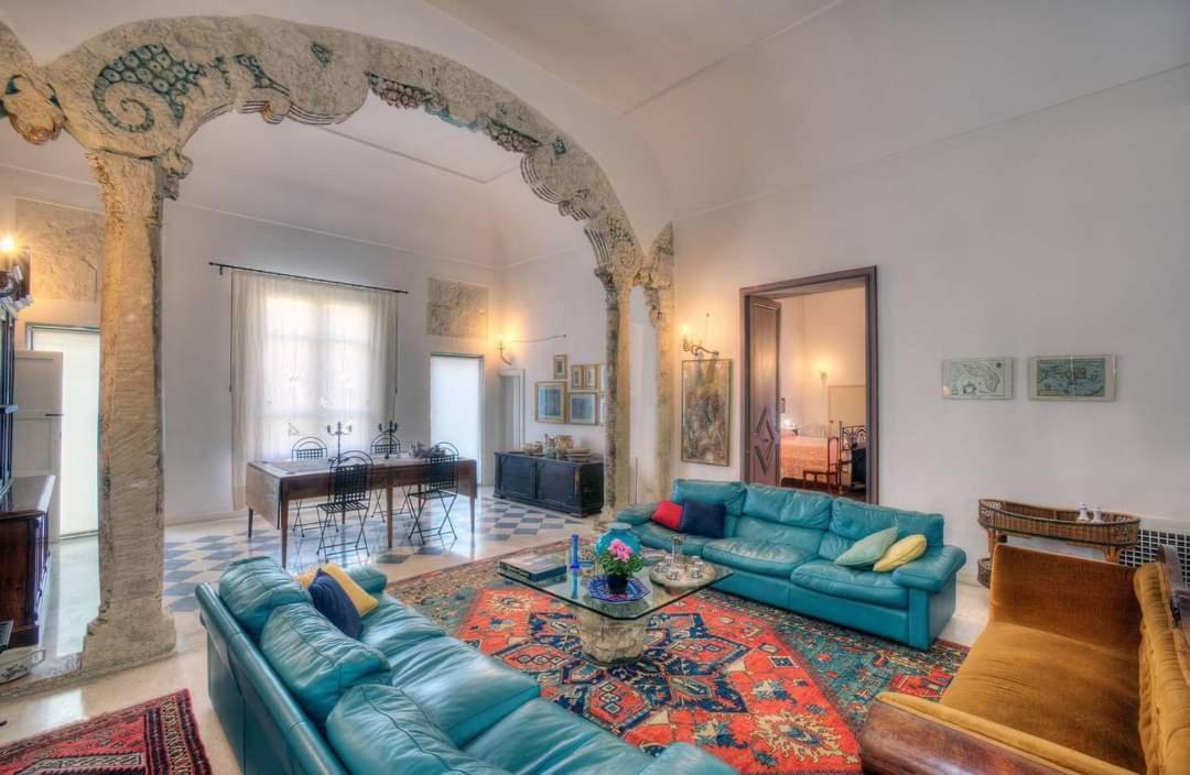 Massa House Bed & Breakfast Lecce Ruang foto